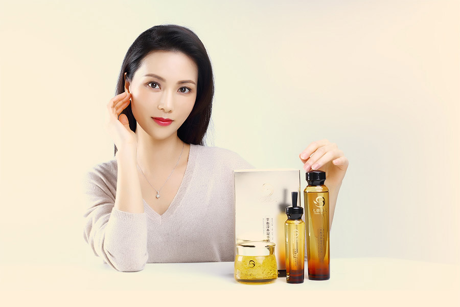 再探華強(qiáng)北：美妝市場(chǎng)變“鬼城”，商鋪暗藏走私鏈條？ | 觀潮